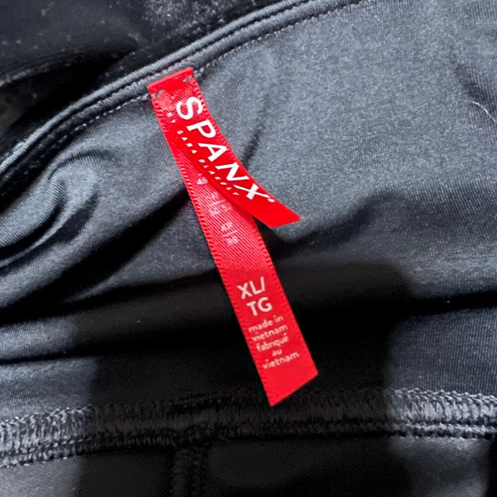 Spanx Leggings Womens XL Velvet Leggings Black 2070 Pants - Picture 5 of 10